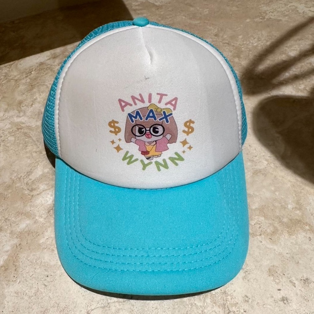 Anita max wynn hat